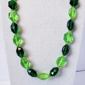 Vintage West Germany Green Faceted Acrylic Beaded Gold Tone Strand Necklace 24"